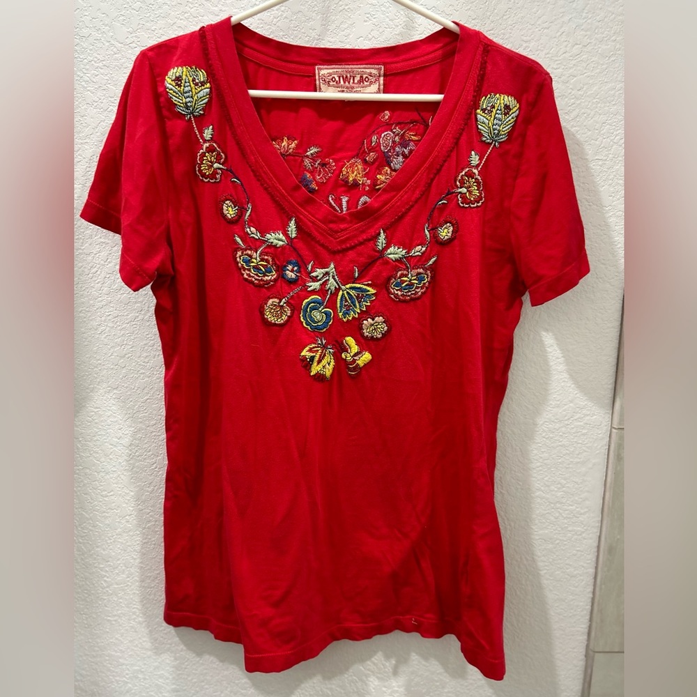 Johnny Was Cotton short sleeve Tee size Large.